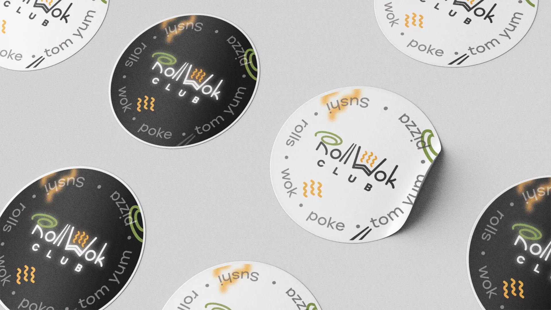 Разработка наклеек для суши-бара «Roll Wok Club» в Петропавловске-Камчатском